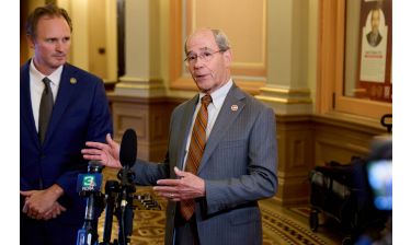 Senate Budget Vice Chair Roger Niello and Assembly Republican Leader James Gallagher React to the Budget Vote